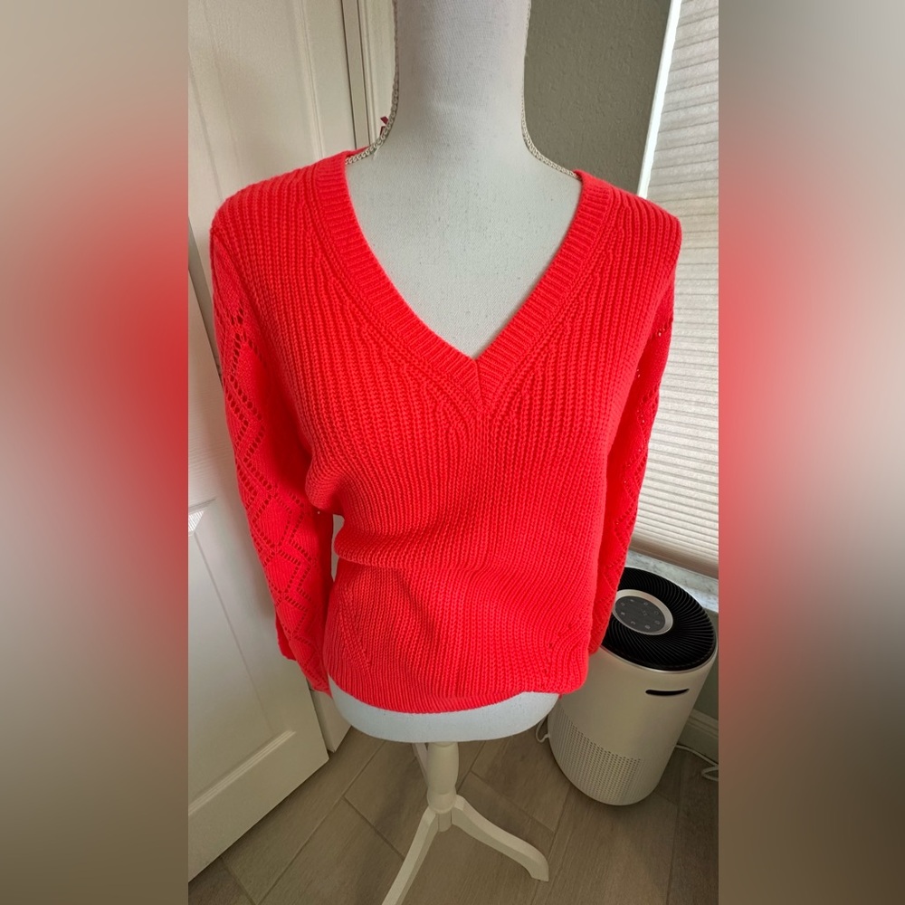 Lilly Pulitzer Luletta Ribbed V-Neck Sweater NWT Neon Pink Size L